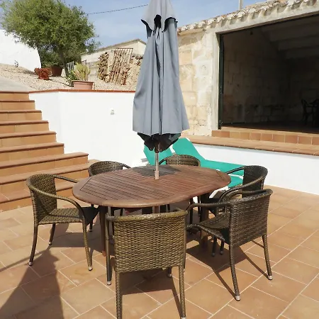 Finca Es Pi Tatil Evi